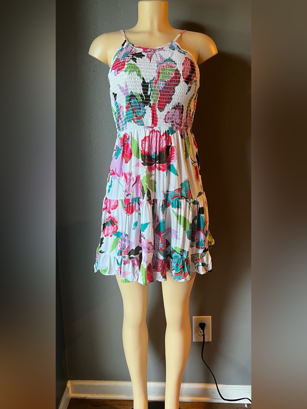 Rue21 White Floral Dress with Pink & Green size Medium new with tag